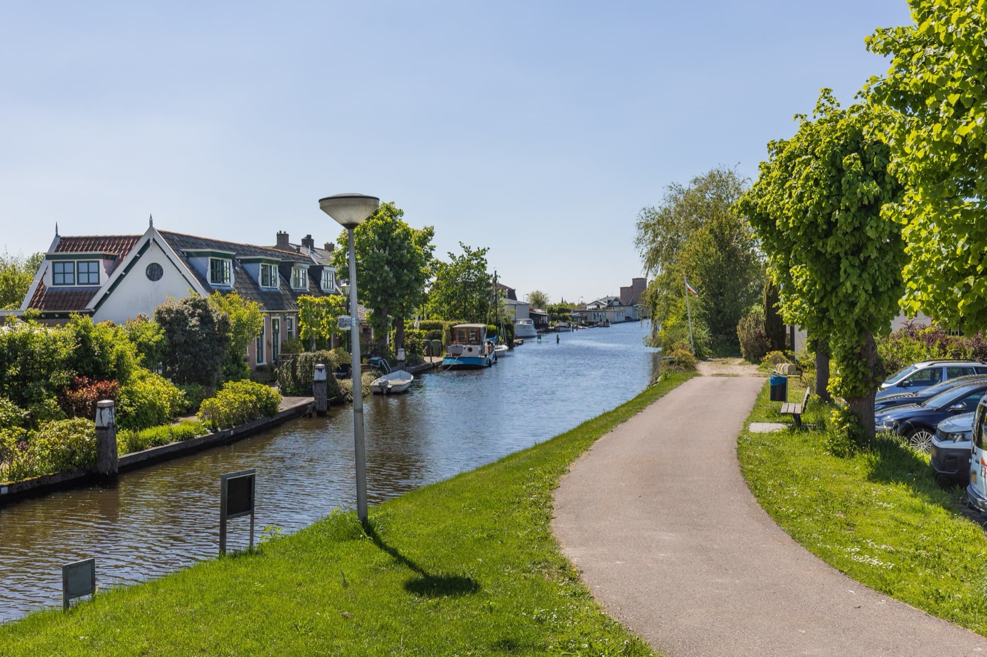 Wandelpad langs de vaart